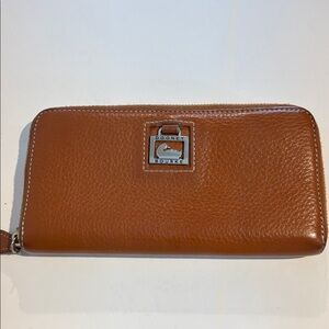 Dooney & Bourke Tan pebbled Leather zip around accordion Wallet